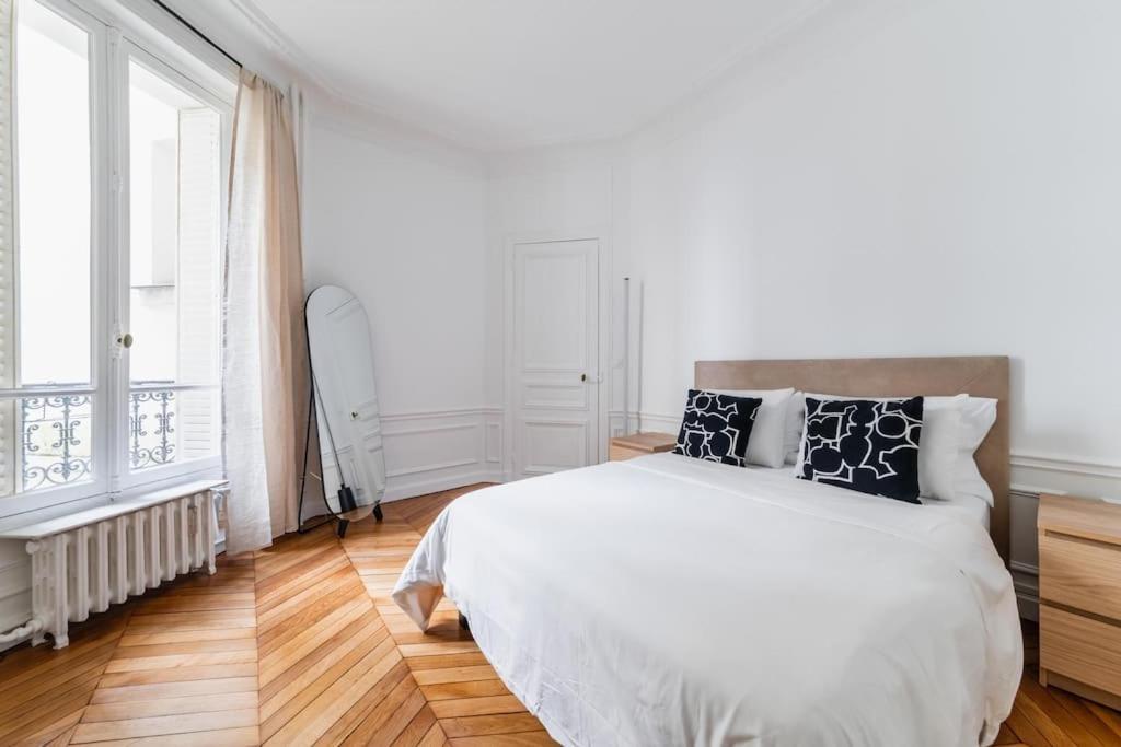 Haussmannian Apartment, Near Champs-Elysees París Exterior foto